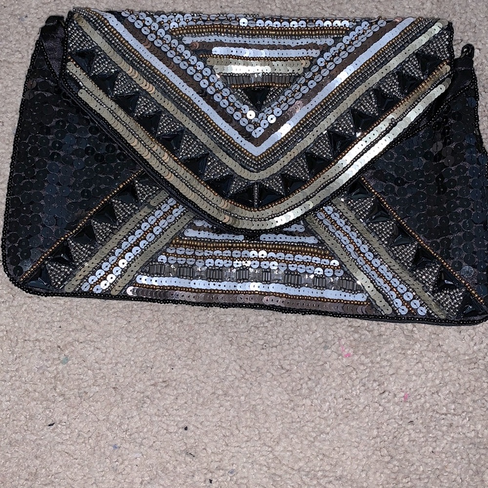 Black beaded bag